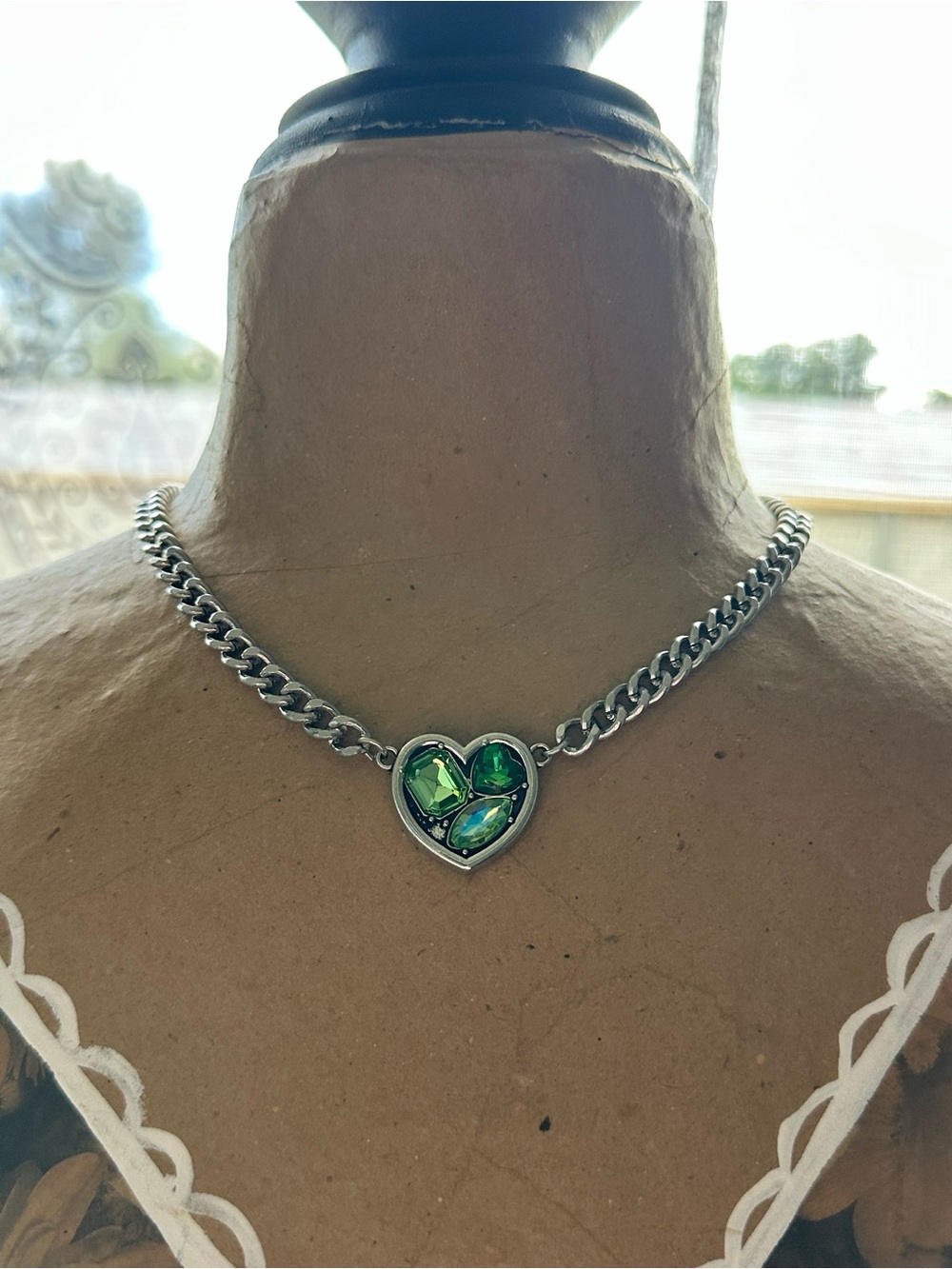Silver Chain Necklace with Green Heart Gem Pendant - Elegant Women's Jewelry
